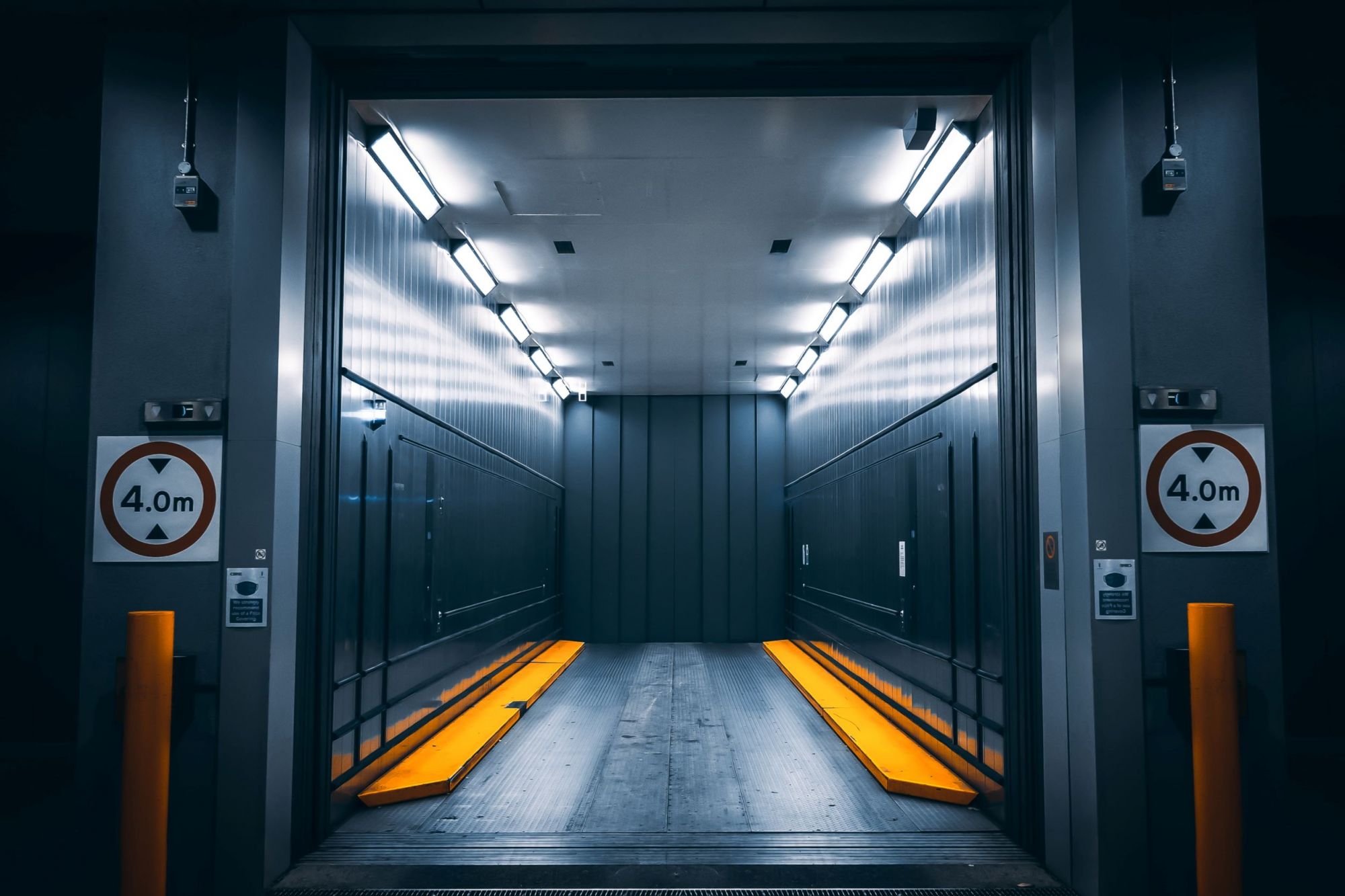 Грузовые лифты: виды и принцип работы